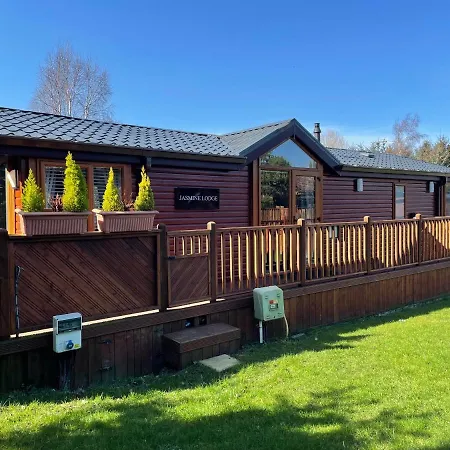 Jasmine Lodge, 2 Bedroom With Hot Tub - Felmoor Park Felton  Exterior photo